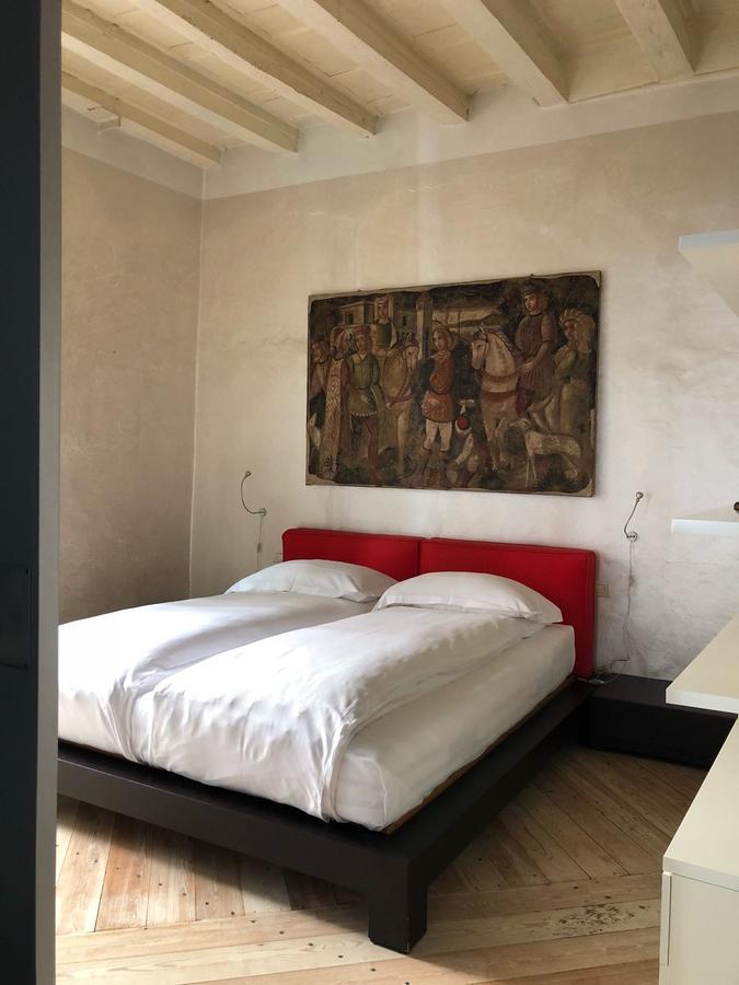 Flora Inn, Flora I - Nel Cuore Di Bergamo Alta מראה חיצוני תמונה