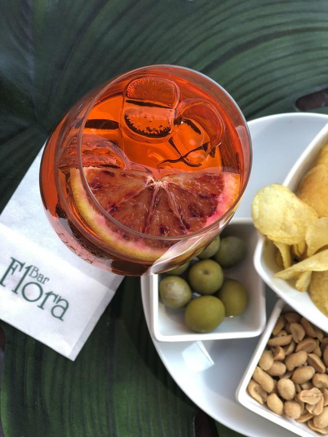 Flora Inn, Flora I - Nel Cuore Di Bergamo Alta מראה חיצוני תמונה