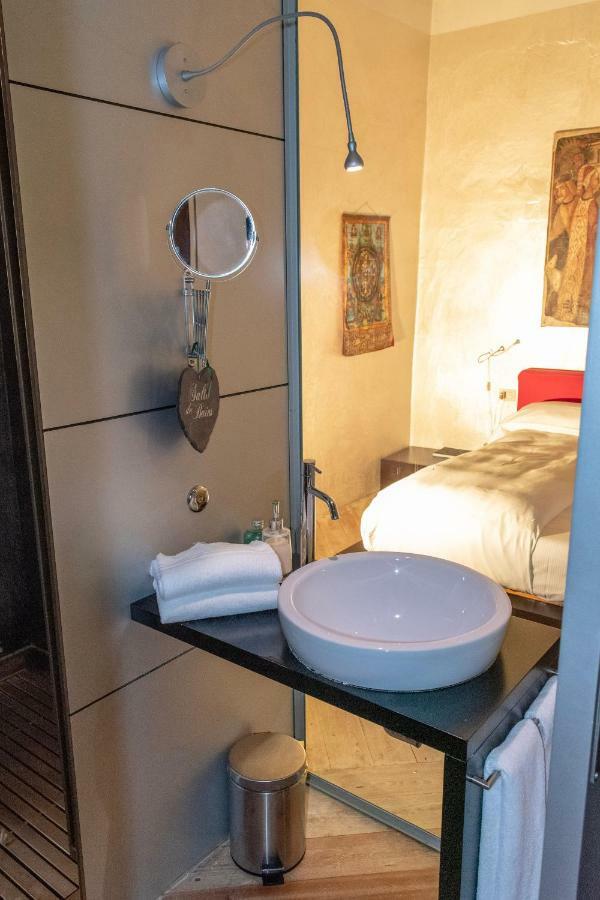 Flora Inn, Flora I - Nel Cuore Di Bergamo Alta מראה חיצוני תמונה